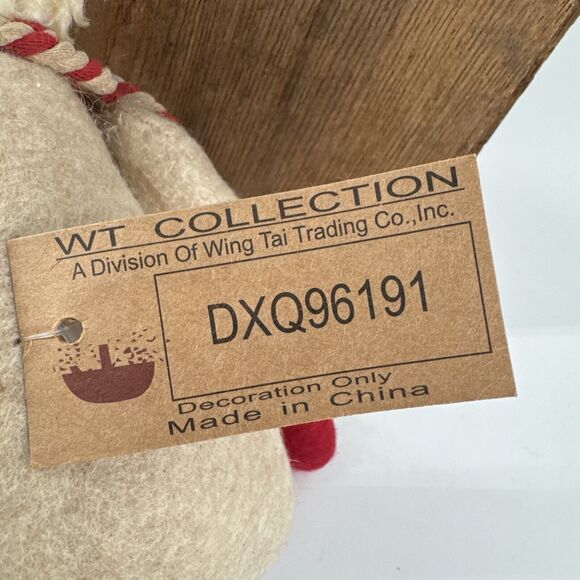 Primitive Mouse Winter Candy Cane Christmas Fabric Cloth 9.75"Tx6"Wx4"D Weighted - Picture 6 of 10